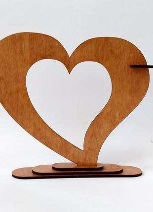 Ваза «любляче серце»: вишуканий декор і ідеальний подарунок для коханої людини2 фото