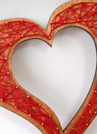 Дерев'яна ваза в стилі string art «любляче серце»: оригінальний стильний подарунок3 фото