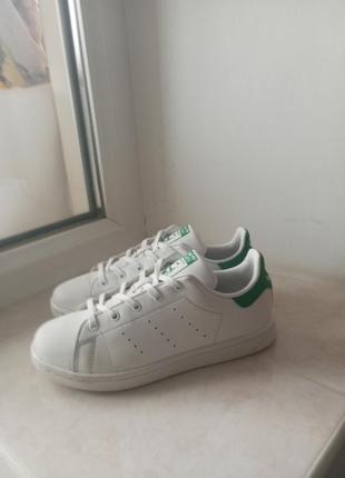 Кросівки бренду adidas stan smith верх еко шкіра uk 1 eur 335 фото