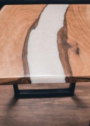 Журнальний стіл. стіл із масиву горіха. стіл ріка з епоксидної смоли3 фото