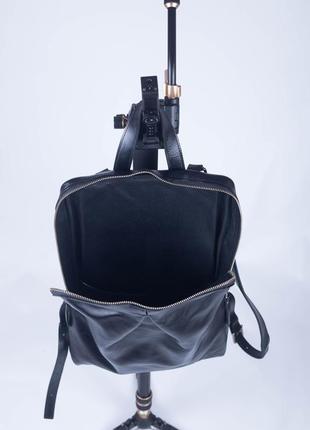 Чорний рюкзак з натуральної шкіри\вмісткий рюкзак для макбука\рюкзак-складка фонікс7 фото