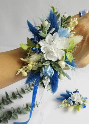 Бутоньерки для невест, показаний в синих тонах1 фото