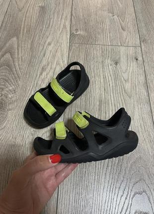 Босоніжки сандалі crocs