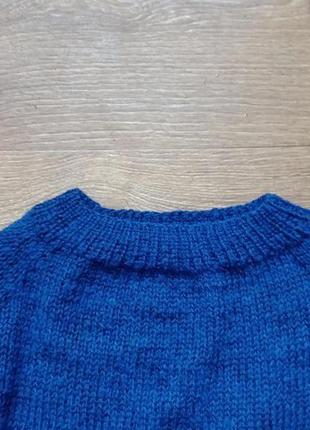 Жіночий светр ручної роботи4 фото