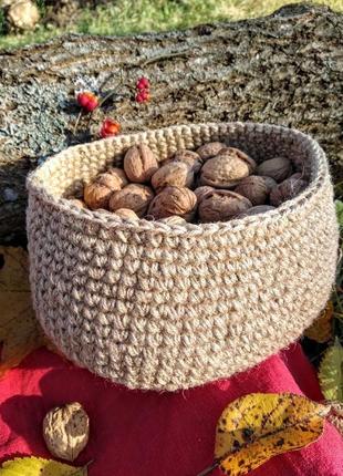 Овальний кошик кошик з джуту. плетена корзинка.
