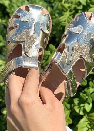 Босоніжки 4