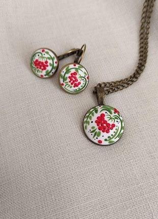 Украшения в украинском стиле. серьги и кулон с петриковской росписью