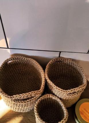 Набор круглых плетеных корзин с ручками. джутовые корзины. органайзеры.6 фото