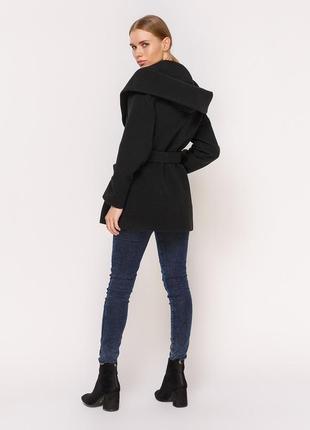 Пальто черное с капюшоном2 фото