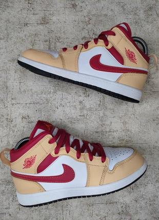 Кросівки jordan 1 mid light curry cardinal оригінал джордан шкіряні високі