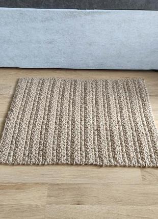 Маленький плетений джутовий килимок ручної роботи. двосторонній в'язаний килим.3 фото