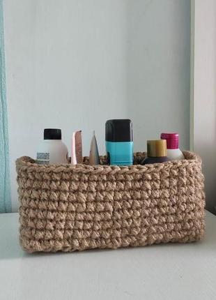 Прямоугольная корзина. плетёная корзина с ручками.