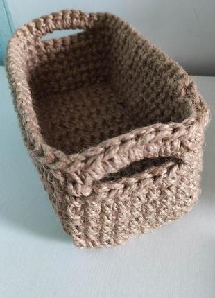 Прямоугольная корзина. плетёная корзина с ручками.