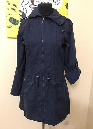 Куртка вітровка