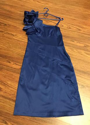 Вечерние короткое платье синее