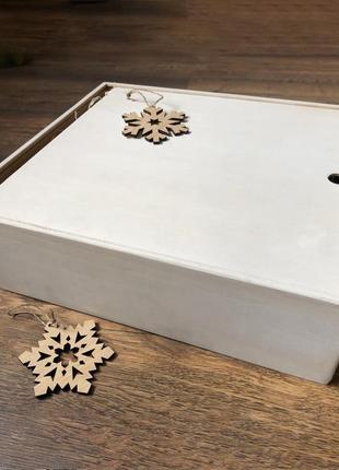 Дерев'яна коробка для подарунків6 фото