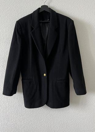 Вінтажний чорний шерстяний піджак, жакет з золотими гудзиками в стилі old money2 фото