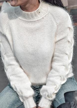 Білосніжний пухнастик basic_sweater_скосами з найніжнішої і мягусенькой angora 50%6 фото