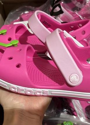 Крокс crocs оригинал удобные сандалии j2 33-34p