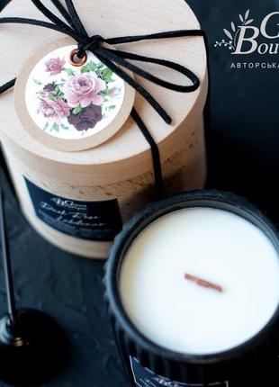 Натуральна соєва свічка темна троянда та лабданум (розмір l)9 фото