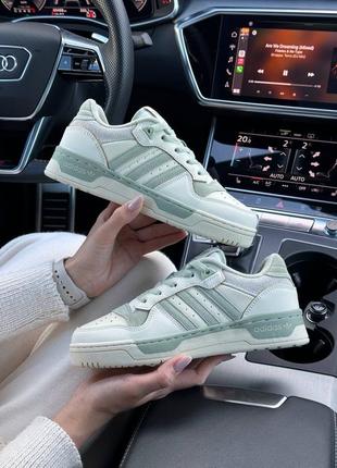 Жіночі кросівки adidas originals rivarly beige olive6 фото