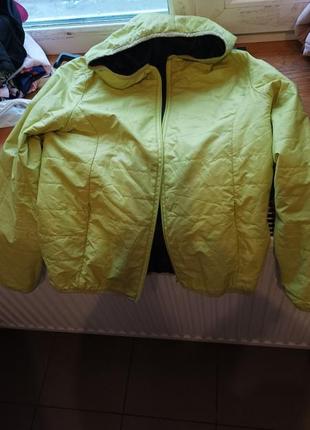 Куртка ветровка салатового цвета с капюшоном sm4 фото