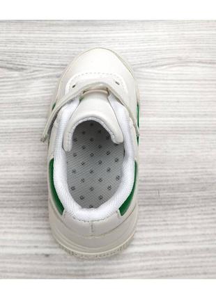 Кросівки дитячі pu-шкіра білі з зеленими смужками5 фото