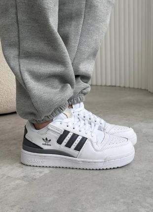 Кросівки adidas forum