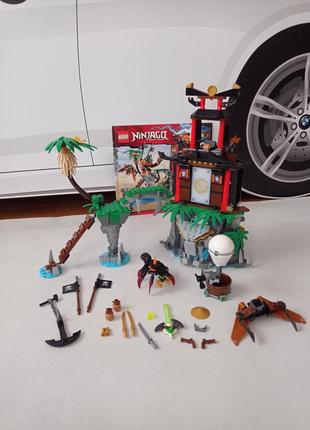 Конструктор lego ninjago остров тигриных вдов 70604