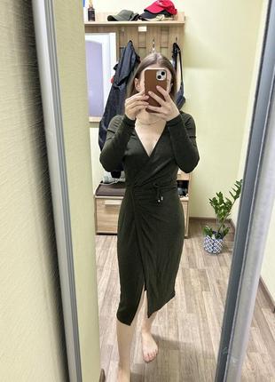 Платье назапах love republic