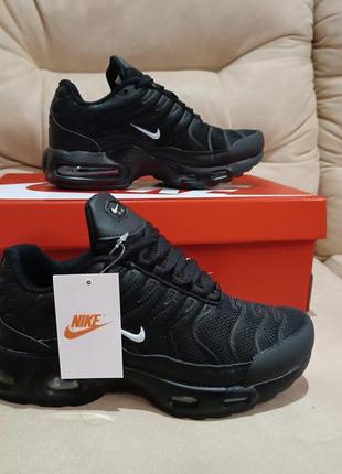 Женские кроссовки nike air max tn