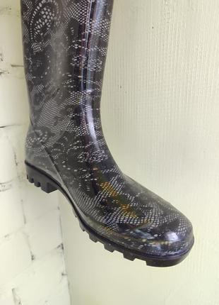 Черные резиновые сапоги retro 227 базовые актуальные стильные элегантные
