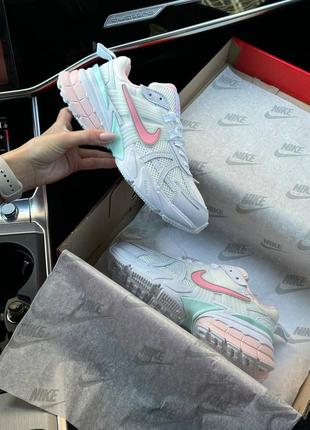 Жіночі кросівки nike runtekk wmns white pink4 фото