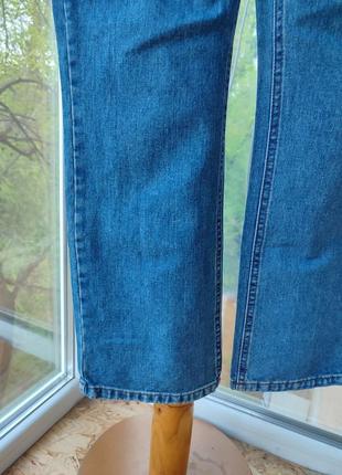 Базовые джинсы на широкие бедра4 фото