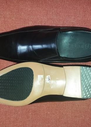 Guef - новые дорожки кожаные туфли итальянского производителя за бесцень