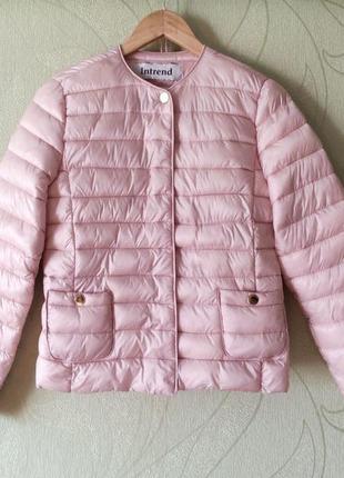 Новая осенняя куртка (с бумажными этикетками) микропуховик нежно-розового цвета