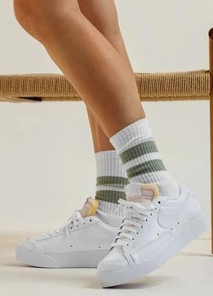 Шкіряні кросівки nike blazer low platform, оригінал, р-р 41 уст 26,5 см1 фото