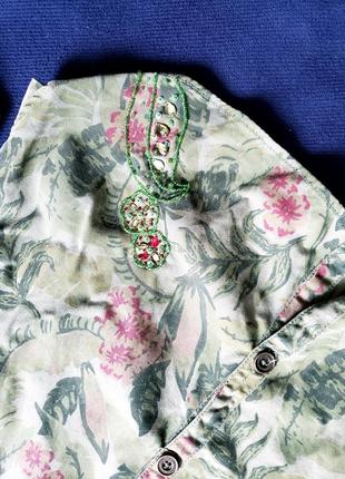 Рубашка женская джинсовая, хаки, цветочный принт с вышивкой. м4 фото