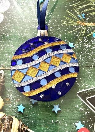 Новорічний декор, прикраса для ялинки - куля з мозаїки