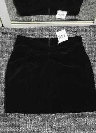 Новая черная велюровая юбка zara2 фото