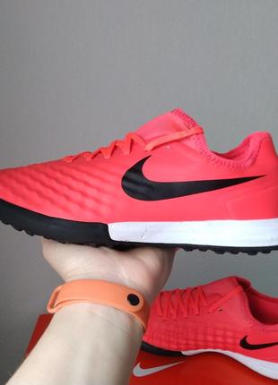 Сороконожки 38-39
nike magistax finale8 фото