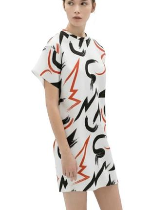 Zara special-t w&amp;b collection abstract большое платье с необработанным подолом, sz m