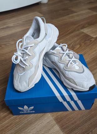 Кроссовки adidas ozweego 22,5см1 фото