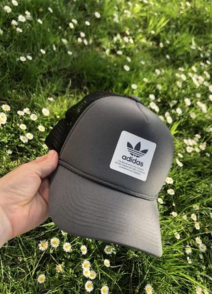 Кепка adidas