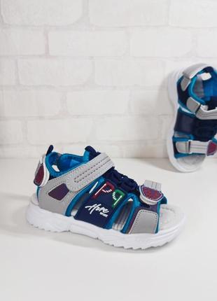 Детские босоножки для мальчика