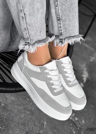 Базовые комбинированные кроссовки бело серые фото приваса2 фото