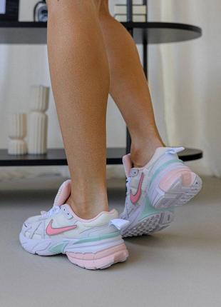 Женские кроссовки nike runtekk wmns white pink8 фото