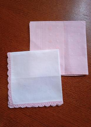 Лот батистовых носовых платочков с кружевом 2 шт1 фото