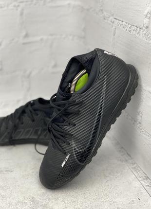 Футбольні сороконіжки nike mercurial5 фото