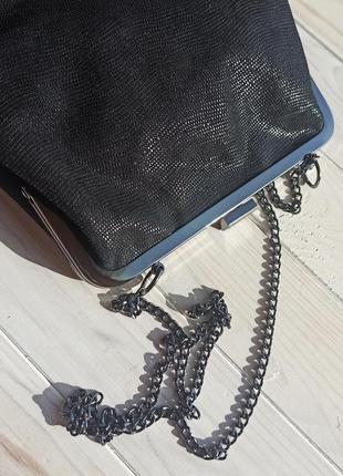 Чорна сумочка  з натуральної шкіри2 фото